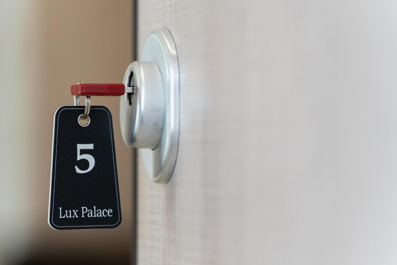 Lux Palace Trikala ภายนอก รูปภาพ