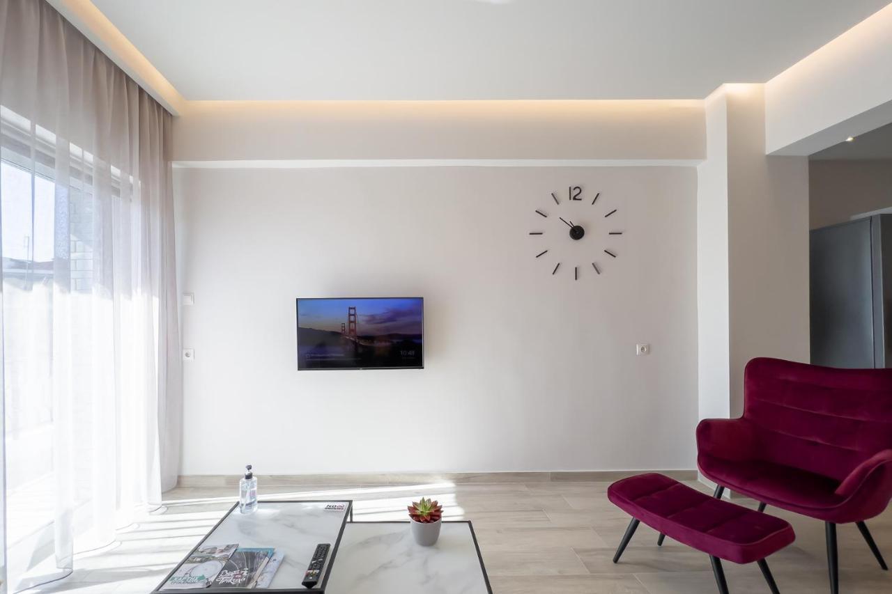 Lux Palace Trikala ภายนอก รูปภาพ